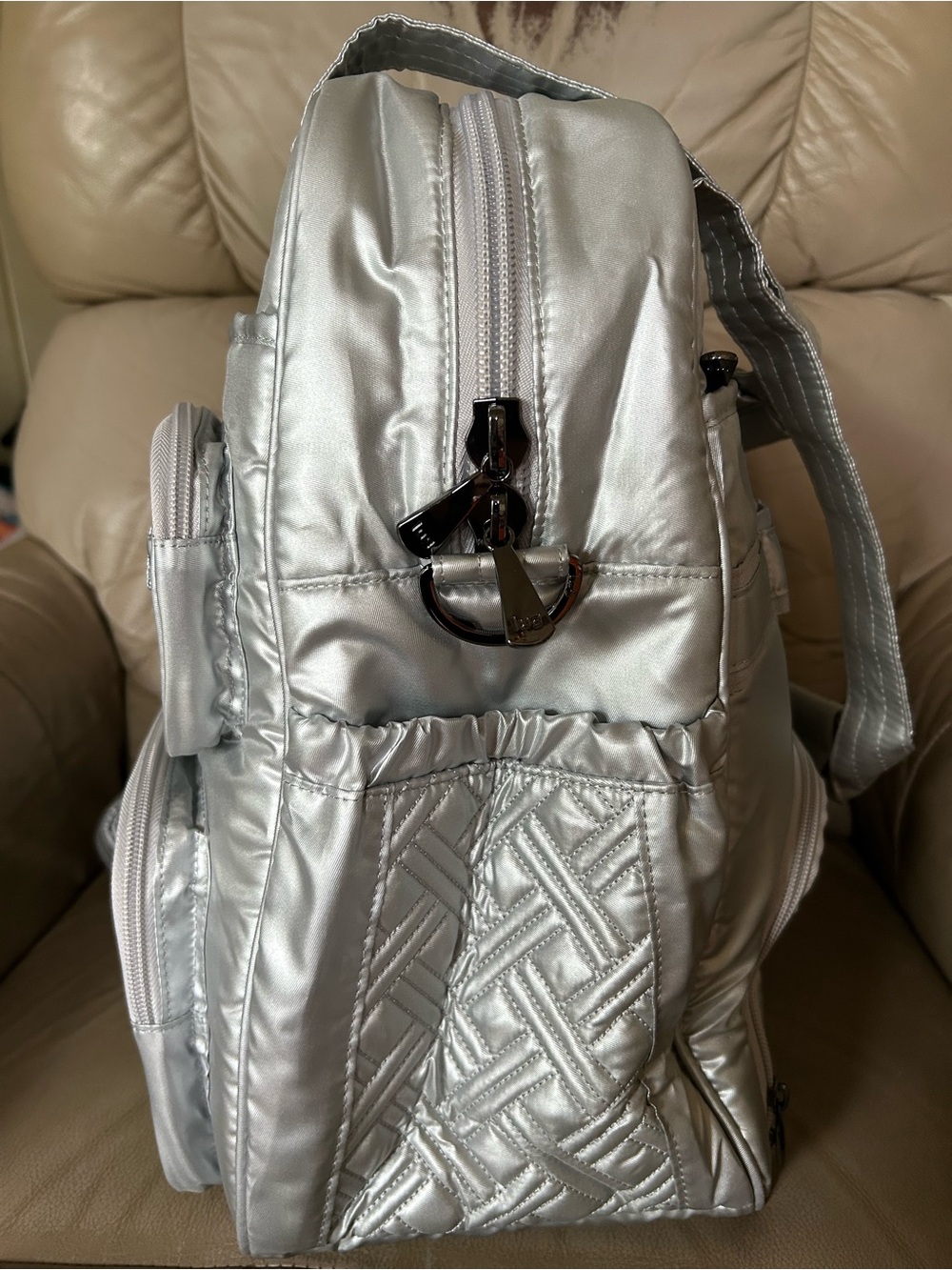Lug Puddle Jumper LE Convertible Tote Metallic Silver Charm NEW FINAL PRICE DROP - Picture 5 of 12
